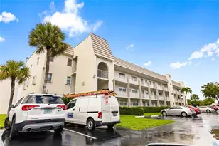 8280 Sunrise Lakes Blvd, Sunrise, FL 33322 - Photo 55