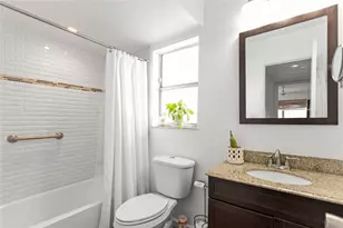 8280 Sunrise Lakes Blvd, Sunrise, FL 33322 - Photo 31