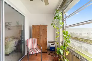 8280 Sunrise Lakes Blvd, Sunrise, FL 33322 - Photo 27