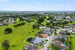 4906 N Travelers Palm Ln, Tamarac, FL 33319 - Photo 27