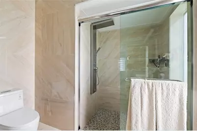 4906 N Travelers Palm Ln, Tamarac, FL 33319 - Photo 11