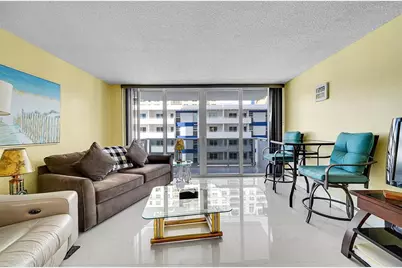 3140 S Ocean Dr, Unit #609, Hallandale Beach, FL 33009 - Photo 13