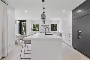 9 Tahoe Ln, Sea Ranch Lakes, FL 33308 - Photo 21