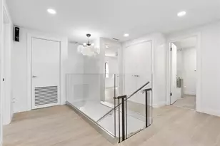 9 Tahoe Ln, Sea Ranch Lakes, FL 33308 - Photo 39