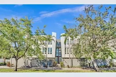 703 SE 16th Ct, Fort Lauderdale, FL 33316 - Photo 1