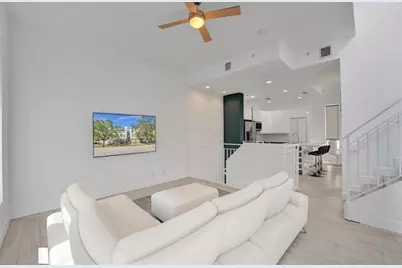 703 SE 16th Ct, Fort Lauderdale, FL 33316 - Photo 13