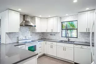 8460 Raymond Dr, Boynton Beach, FL 33472 - Photo 13