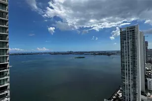 650 NE 32nd St, Miami, FL 33137 - Photo 3