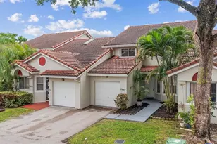 7602 Pinewalk Dr Unit, Margate, FL 33063 - Photo 3