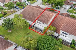 7602 Pinewalk Dr Unit, Margate, FL 33063 - Photo 5