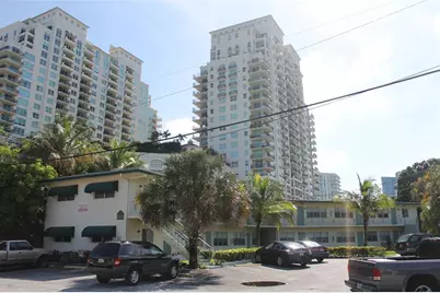 400 SW 7th Ave, Unit #8, Fort Lauderdale, FL 33312 - Photo 15