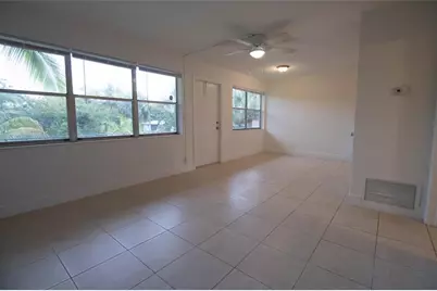 400 SW 7th Ave, Unit #8, Fort Lauderdale, FL 33312 - Photo 9
