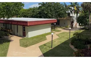 860 SE 6th Ave, Deerfield Beach, FL 33441 - Photo 9