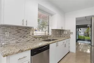 5509 Dogwood Way, Fort Lauderdale, FL 33319 - Photo 7