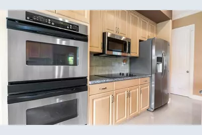 10982 NW 70th Ct, Parkland, FL 33076 - Photo 7