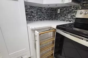 1890 W 56th St, Hialeah, FL 33012 - Photo 7