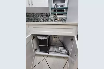 1890 W 56th St, Unit #1113, Hialeah, FL 33012 - Photo 5