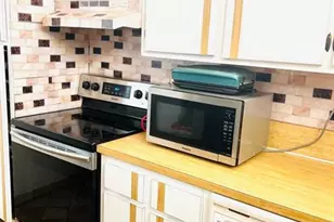 7400 NW 17th St, Plantation, FL 33313 - Photo 3