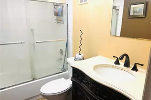 7400 NW 17th St, Plantation, FL 33313 - Photo 11