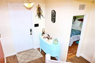 2872 NE 1st Dr, Homestead, FL 33033 - Photo 3