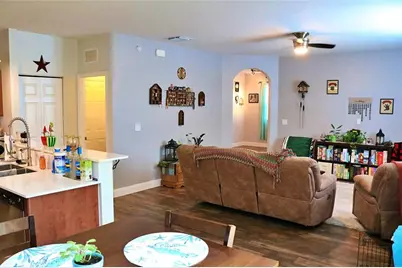 2872 NE 1st Dr, Homestead, FL 33033 - Photo 13