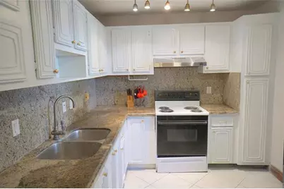 2821  Somerset Dr, Unit #203, Lauderdale Lakes, FL 33311 - Photo 3