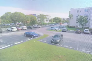 2821 Somerset Dr, Lauderdale Lakes, FL 33311 - Photo 27