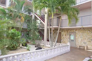 2821 Somerset Dr, Lauderdale Lakes, FL 33311 - Photo 43