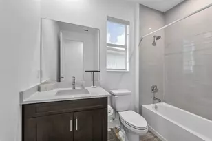 12051 SW Toulon St, Port Saint Lucie, FL 34987 - Photo 23