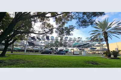 2000 NE 135th Street, Unit #605, North Miami, FL 33181 - Photo 31