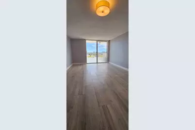 2000 NE 135th Street, Unit #605, North Miami, FL 33181 - Photo 11