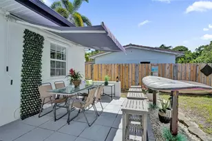 90 NE 26th St, Wilton Manors, FL 33305 - Photo 35