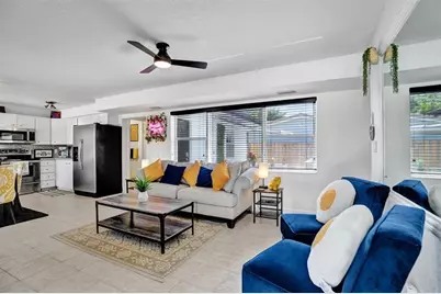 90 NE 26th St, Wilton Manors, FL 33305 - Photo 7