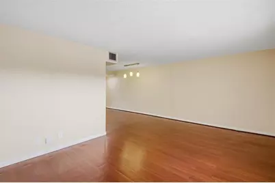 1805  Eleuthera Pt, Unit #J2, Coconut Creek, FL 33066 - Photo 13