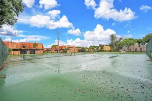 1550 NW 93rd Ave, Pembroke Pines, FL 33024 - Photo 33