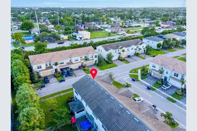 1595  Evergreen Ter, Hollywood, FL 33021 - Photo 57