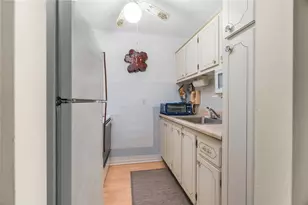 2106 NE 56th Ct, Fort Lauderdale, FL 33308 - Photo 11