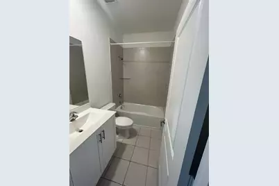 20623 NE 7th Pl, Miami, FL 33179 - Photo 15