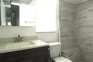 8460 Sunrise Lakes Blvd, Sunrise, FL 33322 - Photo 5