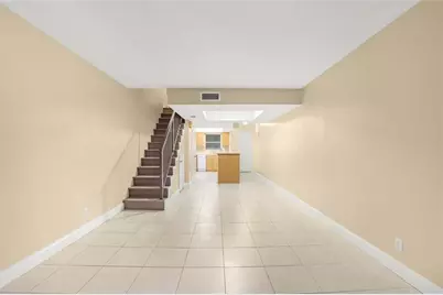 6111 SW 42nd Ct, Davie, FL 33314 - Photo 5