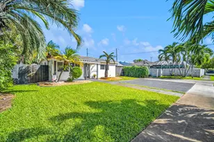 915 N 31st Rd, Hollywood, FL 33021 - Photo 37