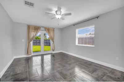 915 N 31st Rd, Hollywood, FL 33021 - Photo 17