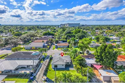 915 N 31st Rd, Hollywood, FL 33021 - Photo 39