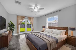 915 N 31st Rd, Hollywood, FL 33021 - Photo 5