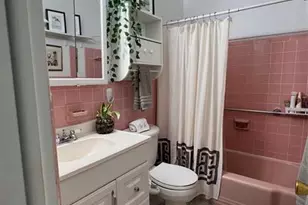 900 SW 10th Terrace, Hallandale Beach, FL 33009 - Photo 9