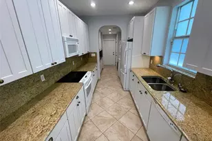 929 NE 18th Ct, Fort Lauderdale, FL 33305 - Photo 43