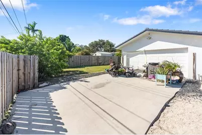 4916  Buchanan St, Hollywood, FL 33021 - Photo 29