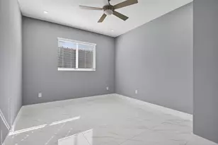 69 S Cortez Dr, Margate, FL 33068 - Photo 9