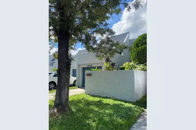 1833 NW 58 Ave, Unit #30, Fort Lauderdale, FL 33313 - Photo 3