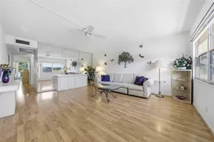 211 Richmond A, Deerfield Beach, FL 33442 - Photo 11